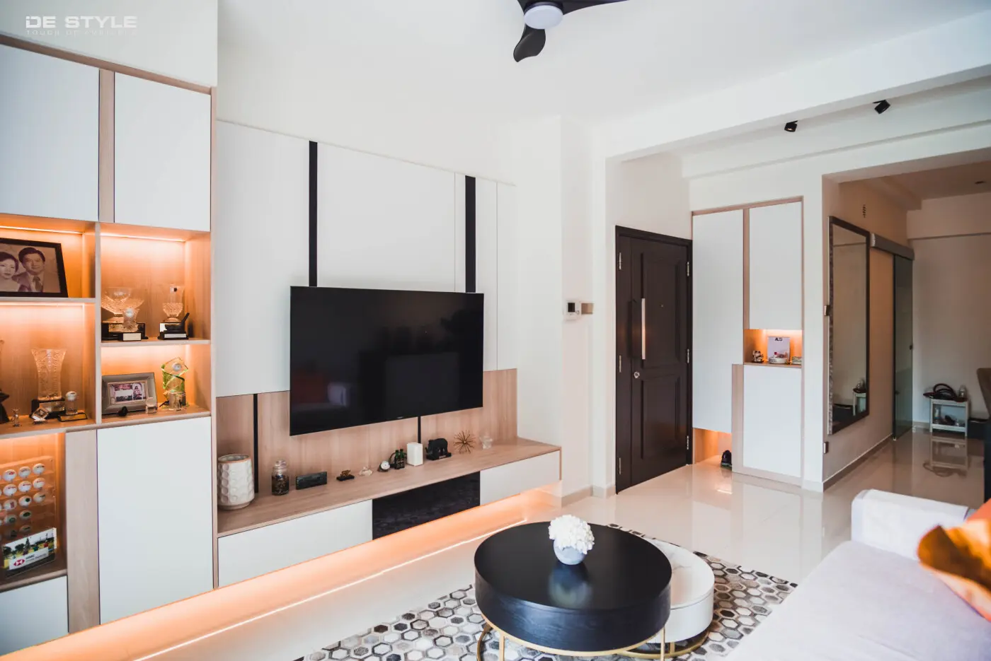 De Style Interior - Modern / Contemporary - Living Room - Resale Condo - $101,000