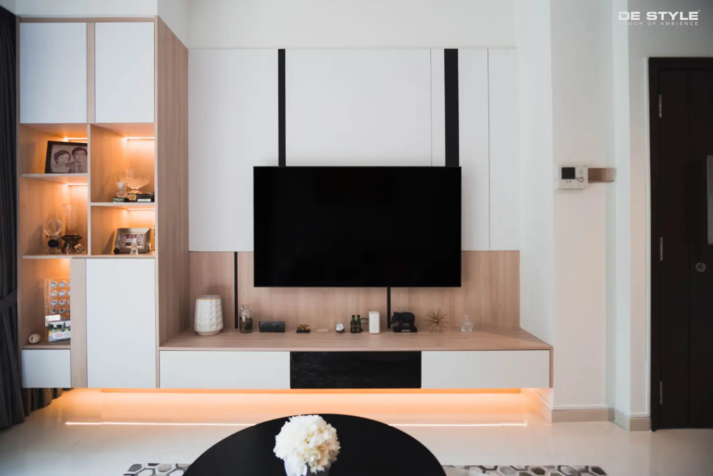 De Style Interior - Modern / Contemporary - Living Room - Resale Condo - $101,000