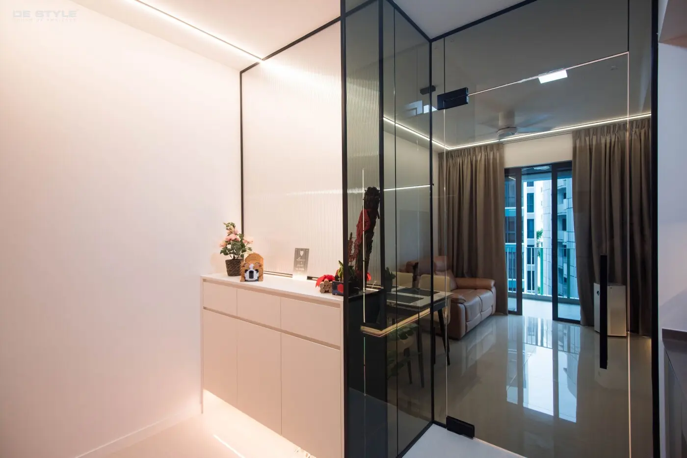 De Style Interior - Minimalistic / Scandinavian - Foyer - New Condo - $50,000