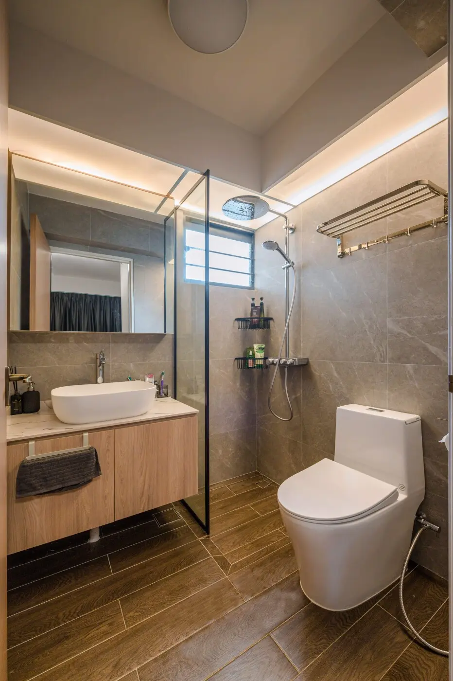Brown Studio - Minimalistic / Scandinavian - Common Bathroom - New HDB - $50,000