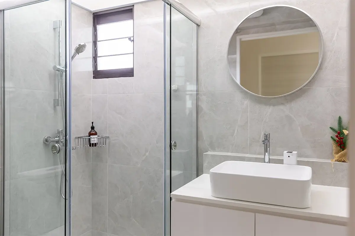 Brown Studio - Minimalistic / Scandinavian - Common Toilet - Resale HDB - $47,000