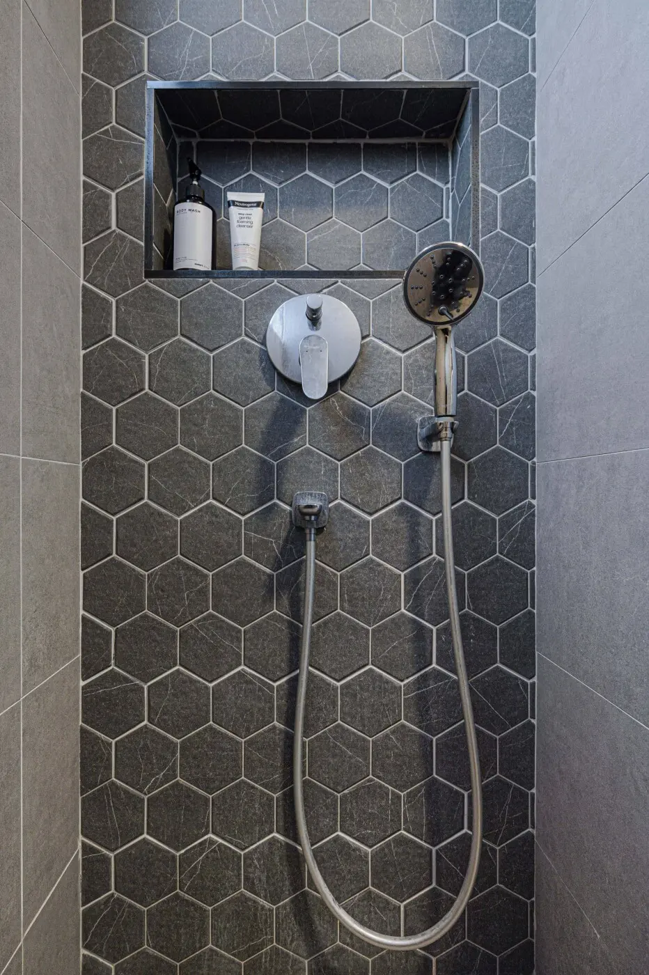 Zxdesign - Minimalistic / Scandinavian - Bathroom - Resale HDB - $120,000