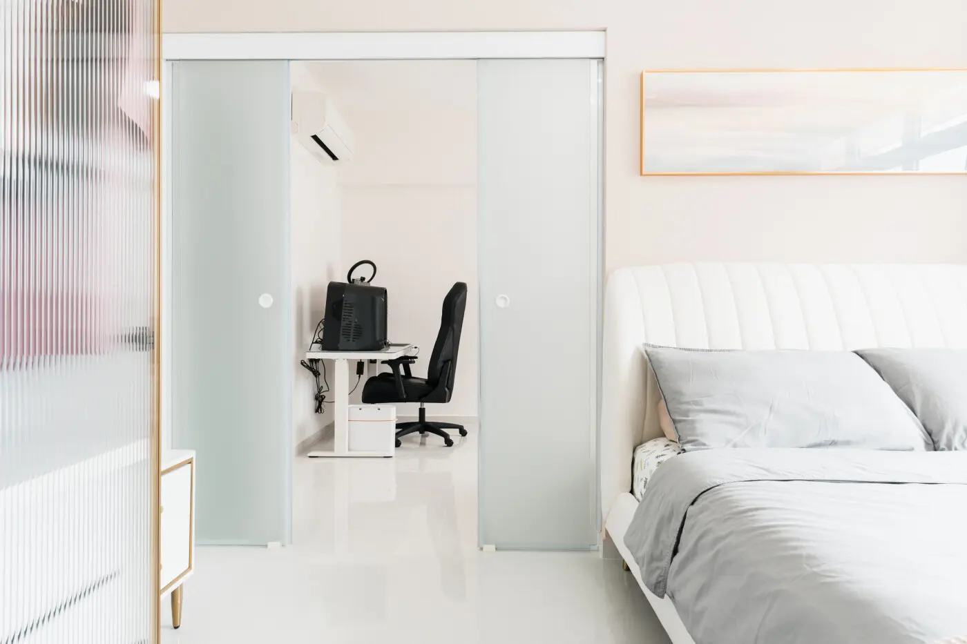 Interior Artist - Modern / Contemporary - Common Bedroom - Resale HDB - $79,000