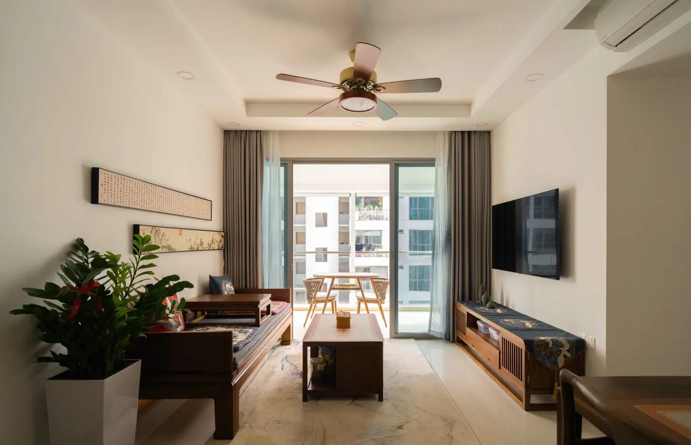 The Real Design - Retro / Vintage -  - New Condo - $24,300