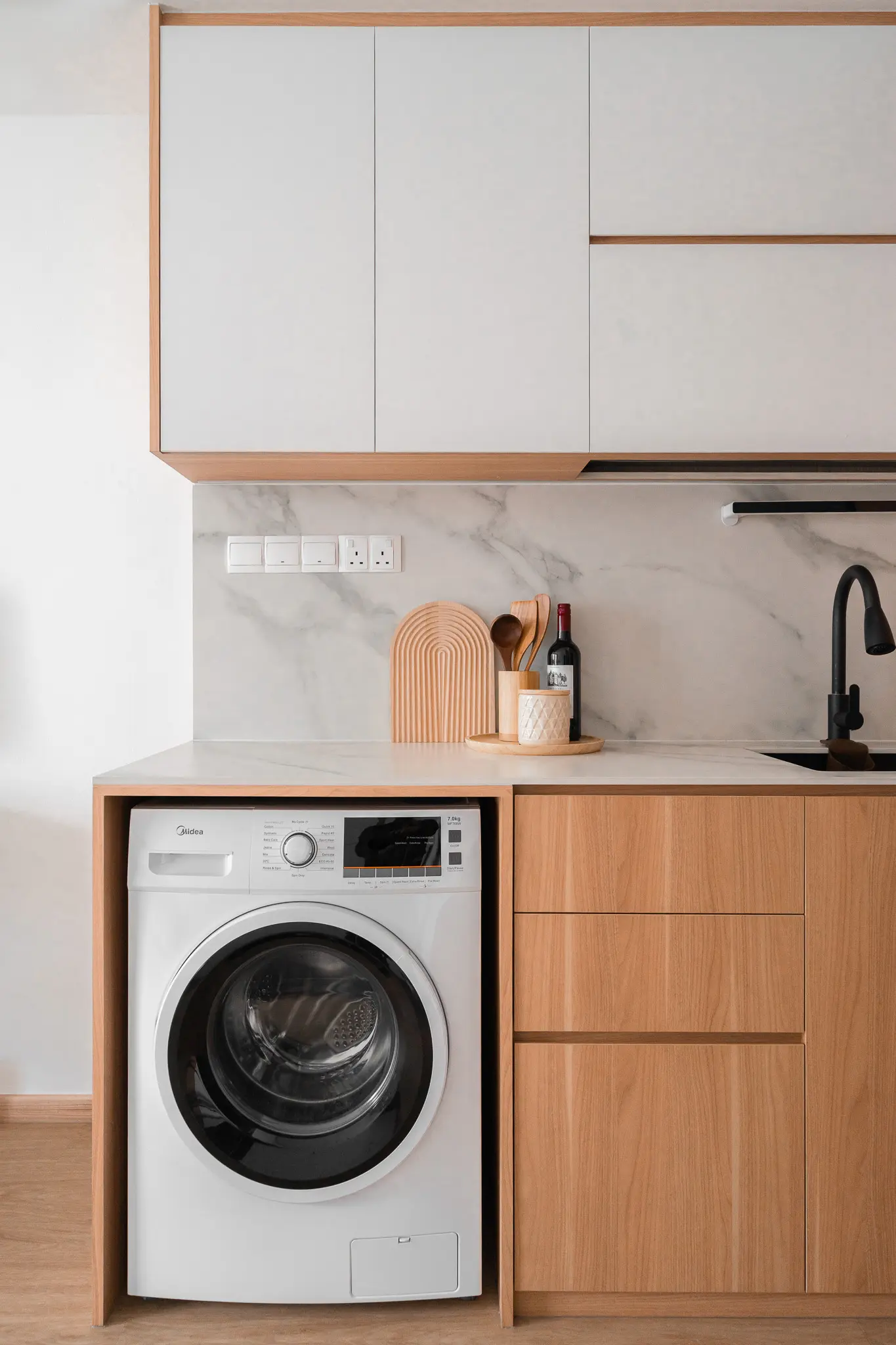 The Real Design - Minimalistic / Scandinavian -  - Resale Condo - $17,000