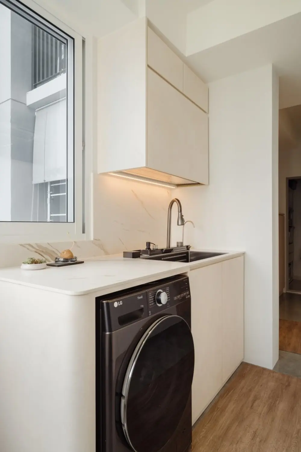 Ngieng Spatial Design - Minimalistic / Scandinavian - Wet Kitchen Area - Resale Condo - $130,000