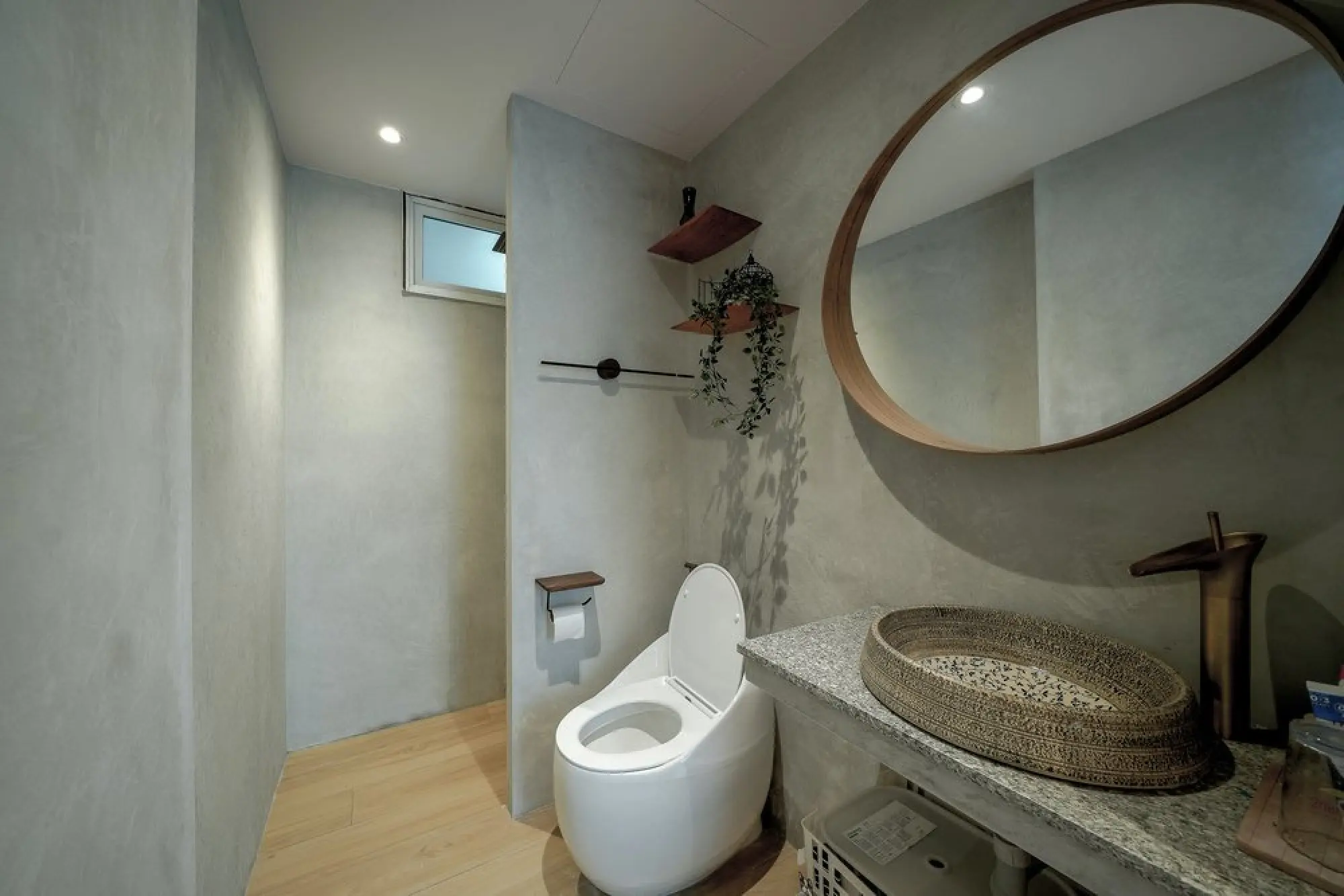 Ngieng Spatial Design - Minimalistic / Scandinavian - Bath 2 - Resale Condo - $125,000
