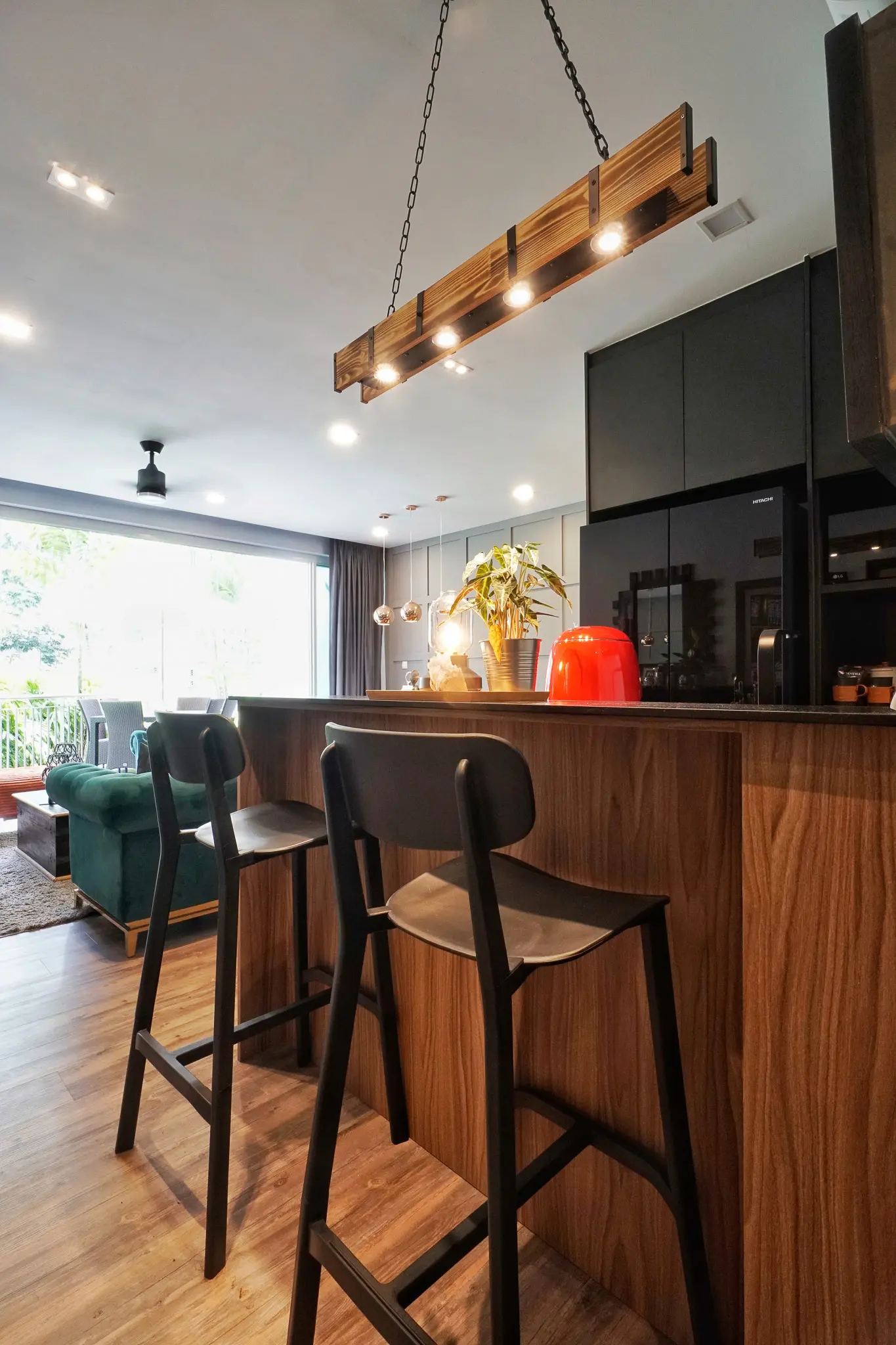 Groove Interior - Luxury / Glamorous - Dry Kitchen - New Condo - $68,500