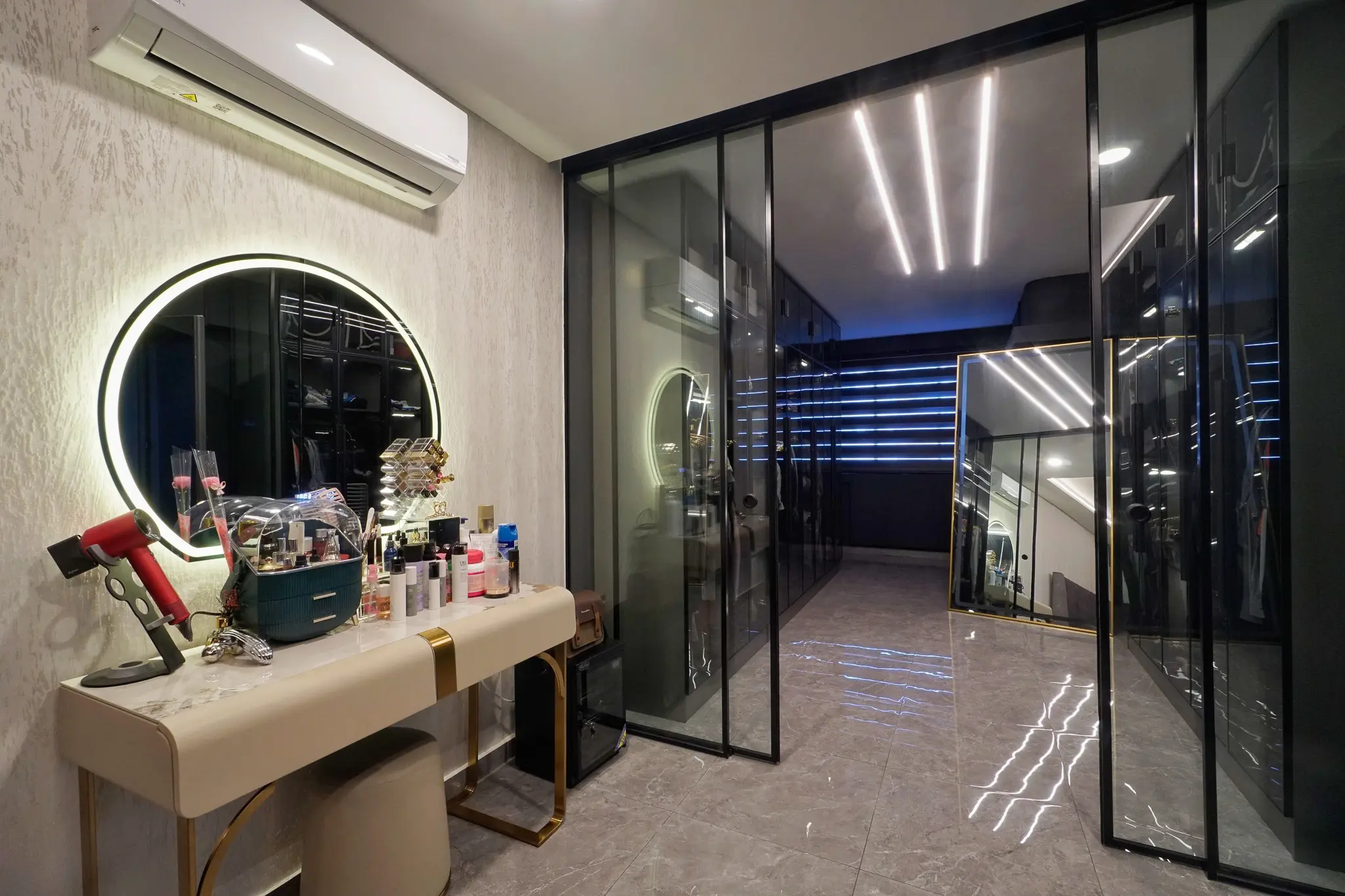Groove Interior - Modern / Contemporary - Master Bedroom - Resale HDB - $52,803