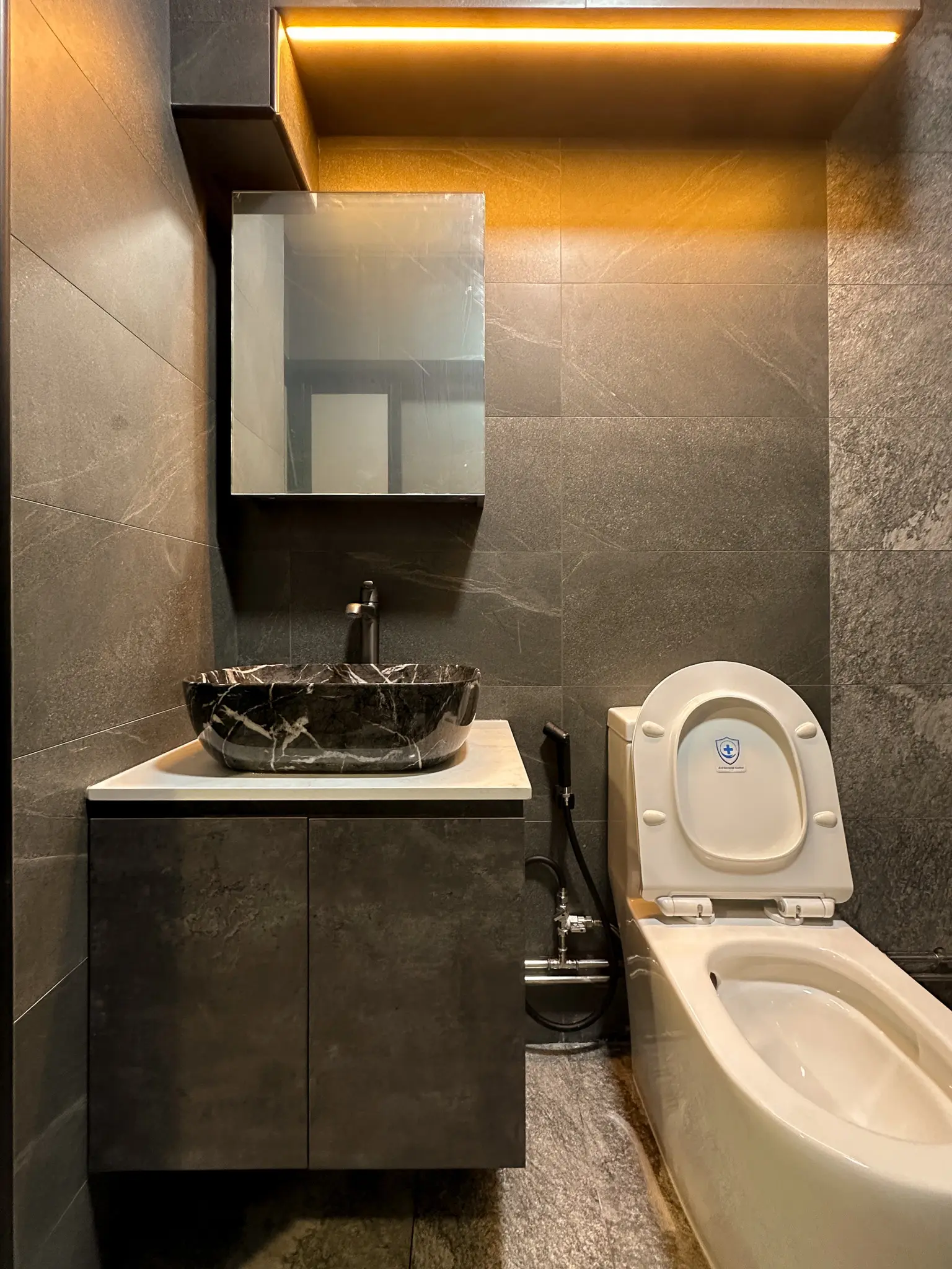 Groove Interior - Modern / Contemporary - Common Bathroom - Resale HDB - $37,500