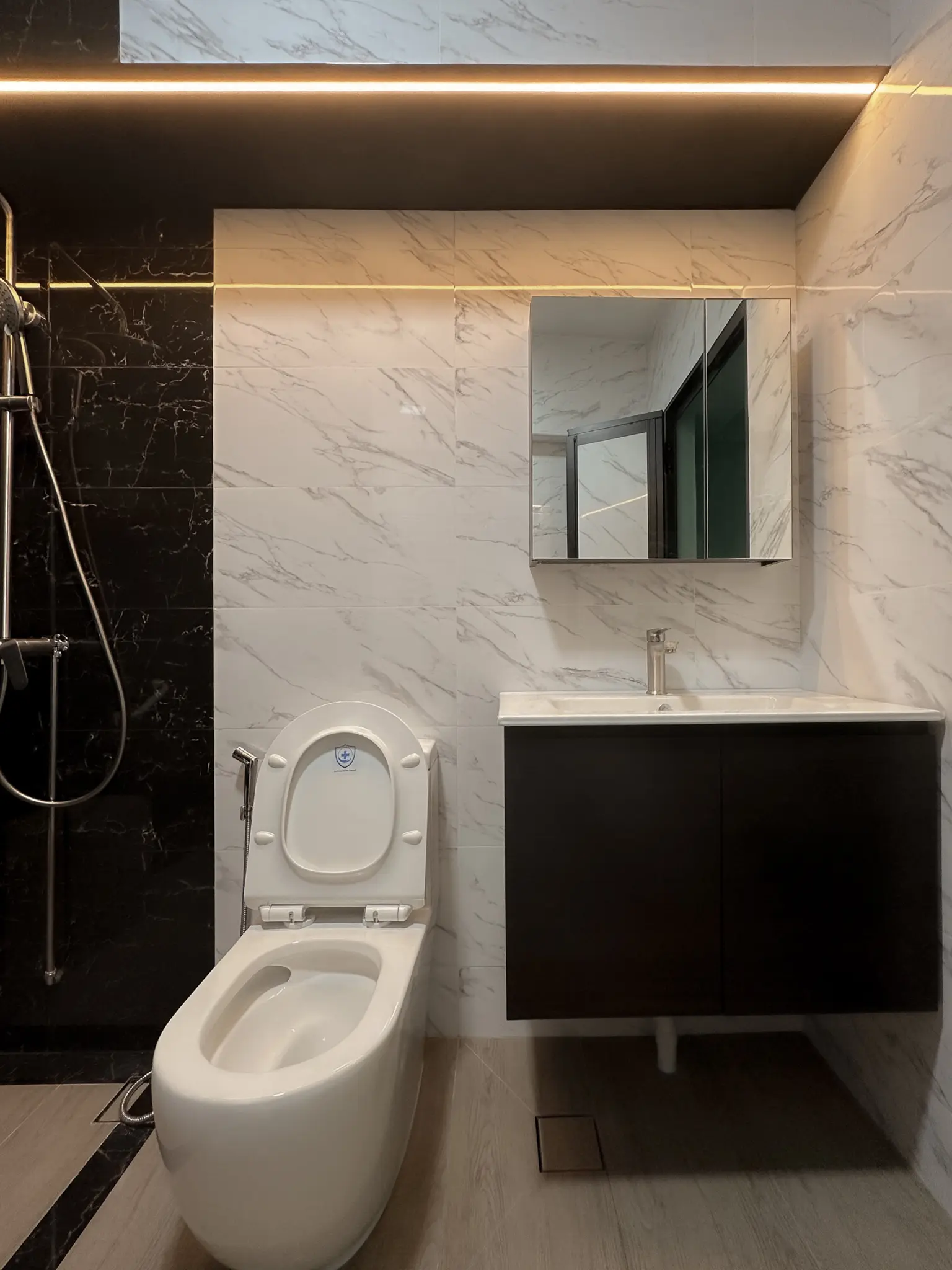 Groove Interior - Modern / Contemporary - Master Bedroom - Resale HDB - $37,500